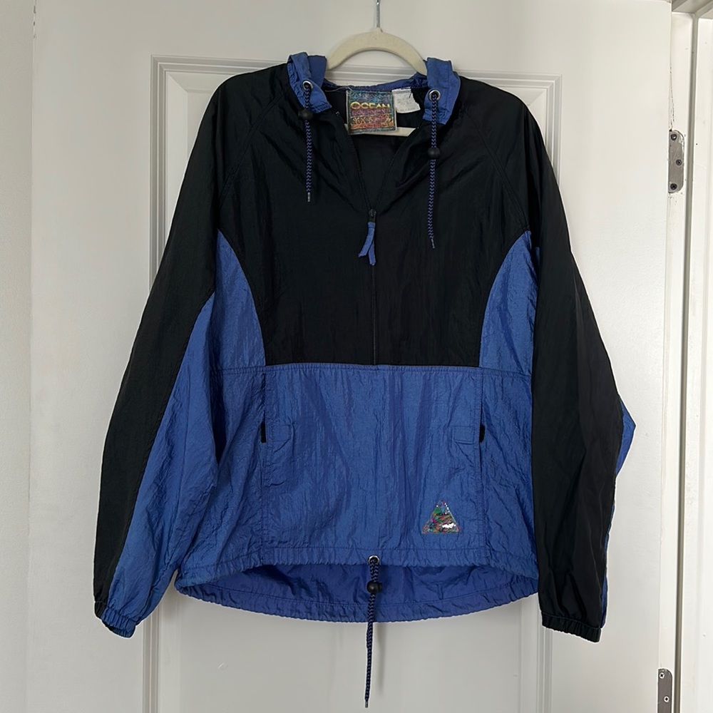🧥 Vintage 90s Ocean Equipment Blue Black Colorblock Windbreaker Jacket S